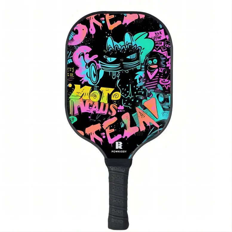 a-Fiberglass-pickleball-paddle